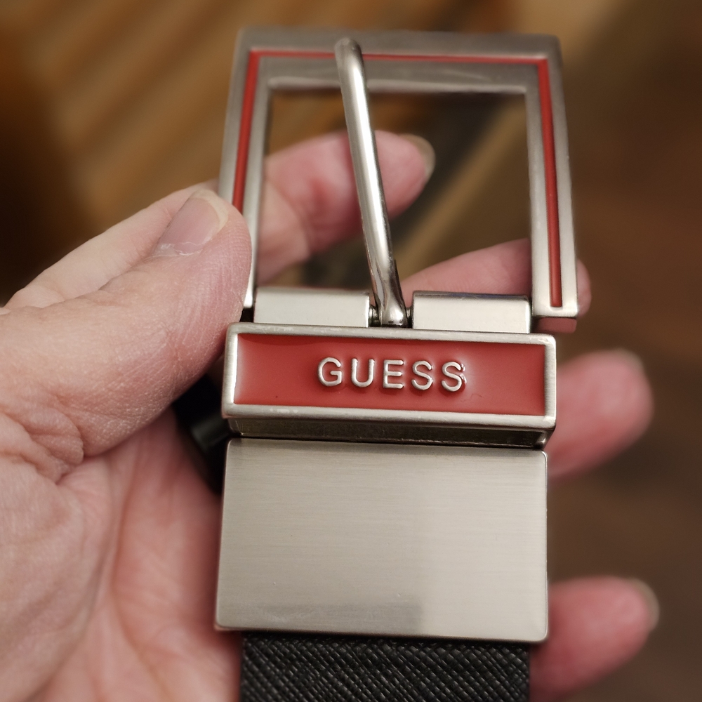 Belt - GUESS Reversible Belt Black & Red Faux Leather Logo Buckle 36" Max